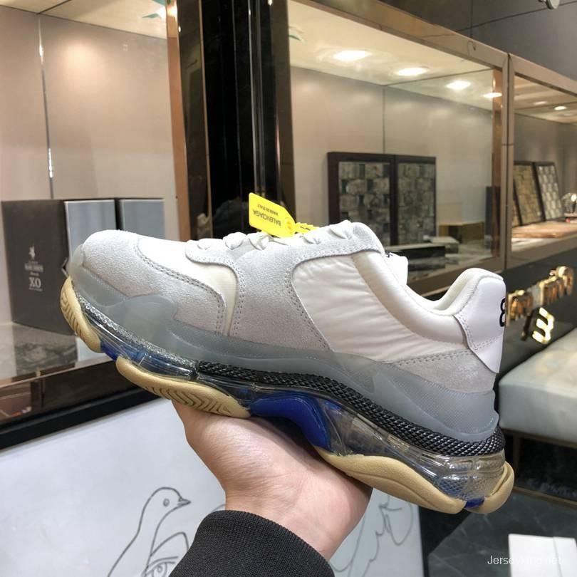 Men/Women Balenciaga Triple S Sneaker Grey