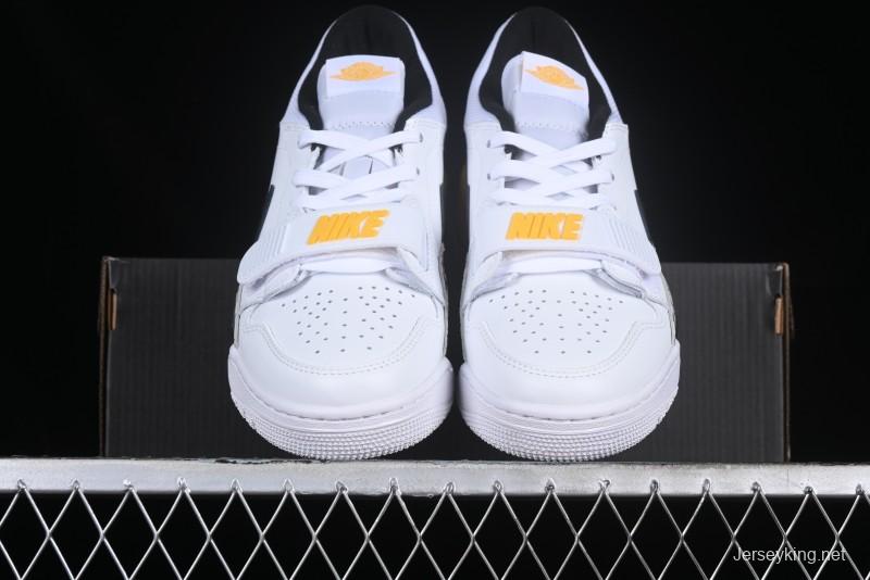 Air Jordan Legacy AJ312 Low Sneakers