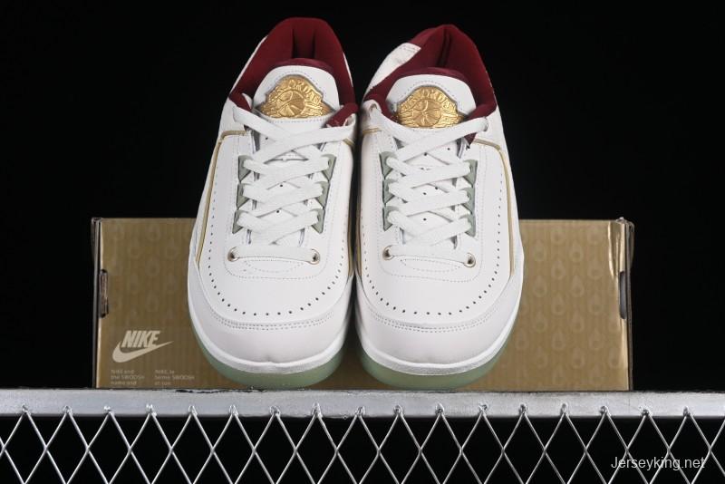 Air Jordan 2 Retro Low-Top Basketball Shoes