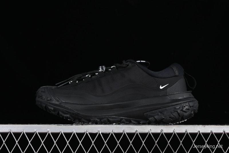 Nike ACG Mountain Fly 2 Low SP Outdoor Hiking Shoes with GORE-TEX and React Foam - FZ3311-001