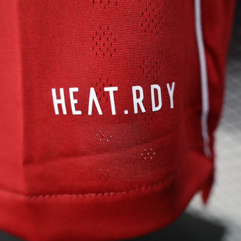 Player Version 25/26 LIverpool Home Long Sleeve Jersey