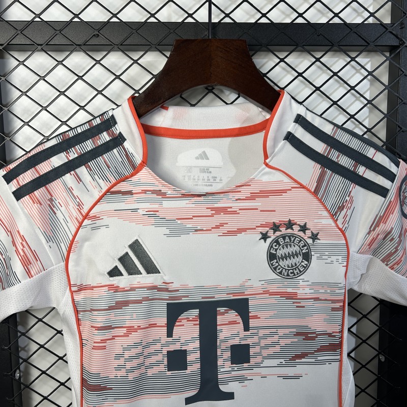 25/26 Kids Bayern Munich Away Size 16-28 Jersey