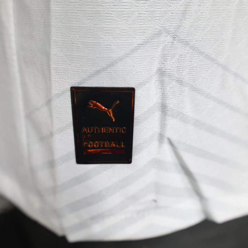 Player Version 25/26 RB Leipzig Home Jersey
