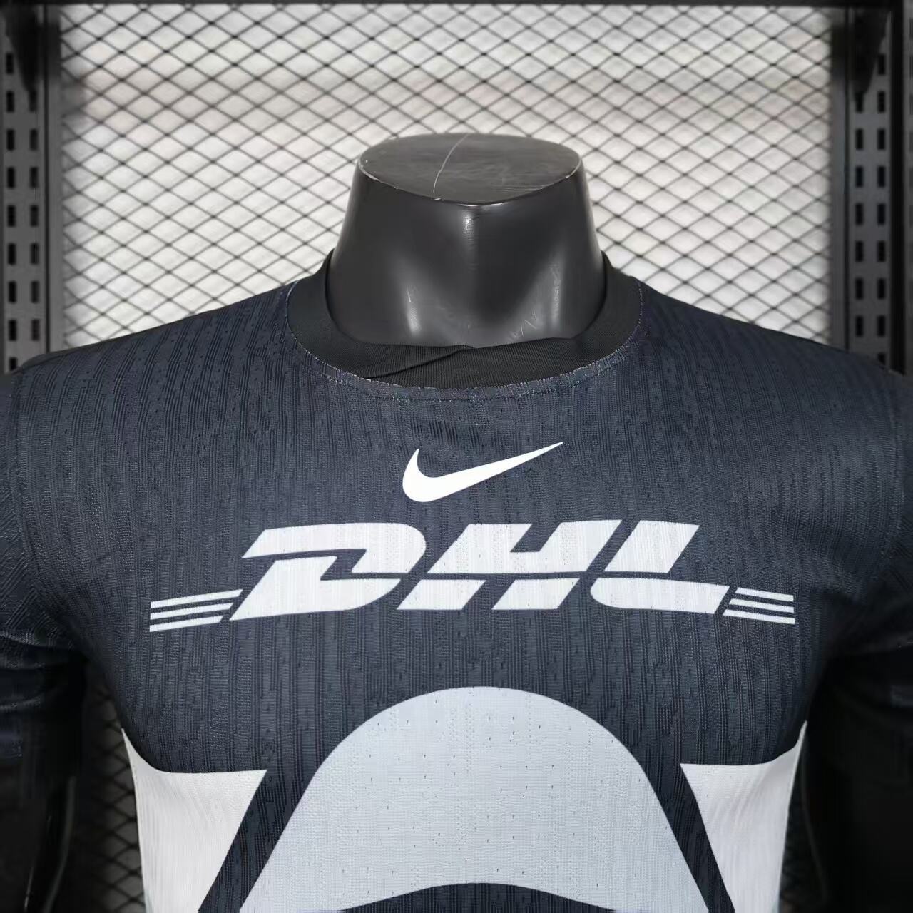 Player Version 25/26 Pumas UNAM Black Jersey