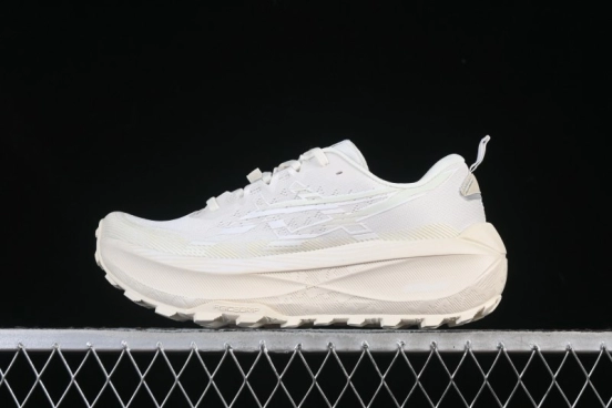 Asics Trabuco Max 4 Professional Running Shoes with Breathable Design - 1011B976-100