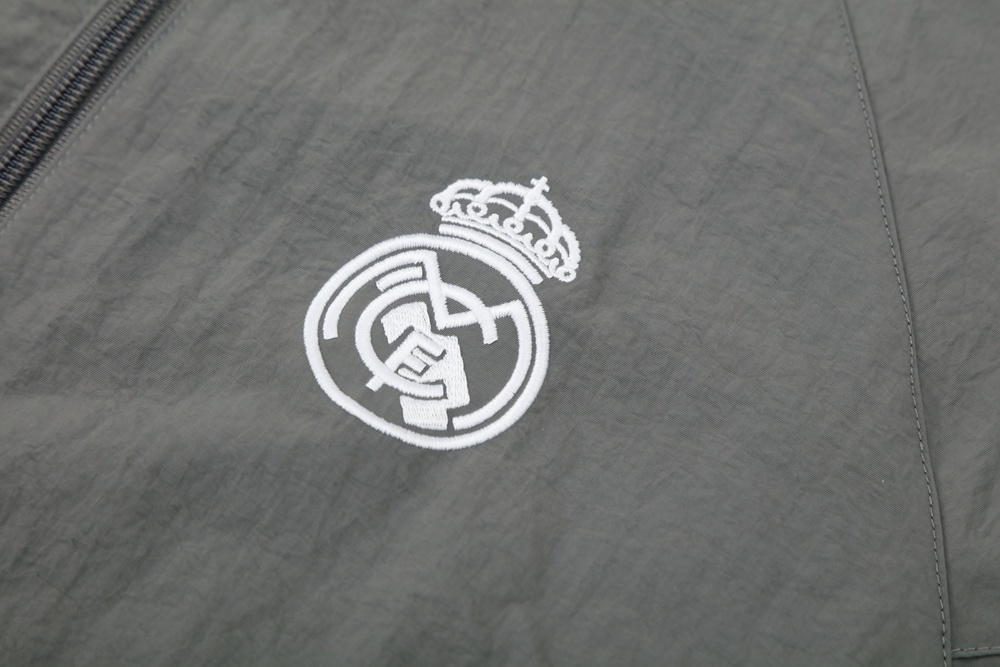25/26 Real Madrid Grey S-3XL Half Zipper Jacket+Long Pants
