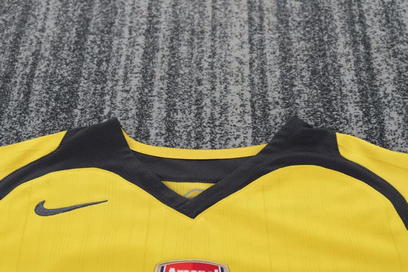 Retro Kids 05/06 Arsenal Away Jersey
