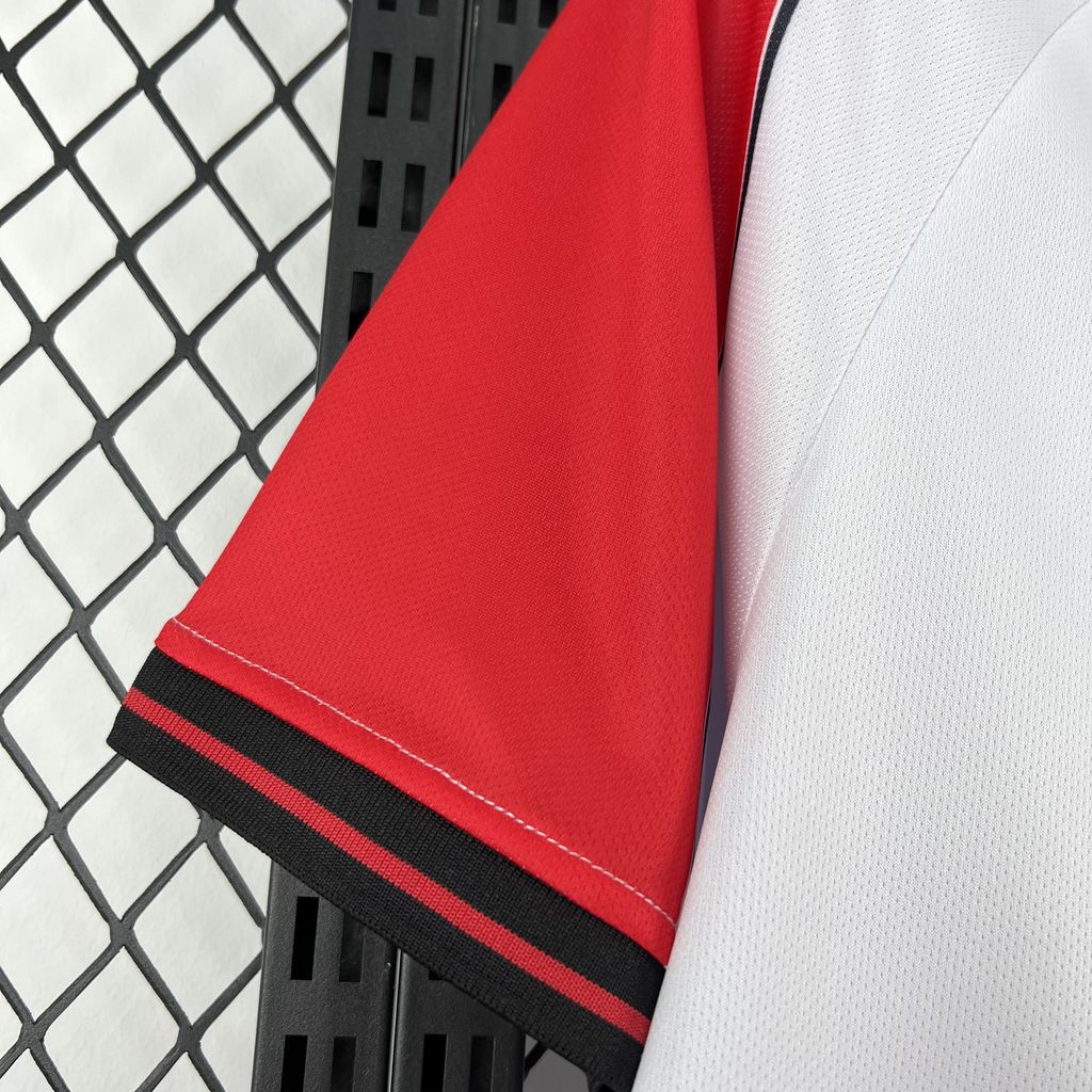 2025/26 Mens Rayo Vallecano Home Jersey