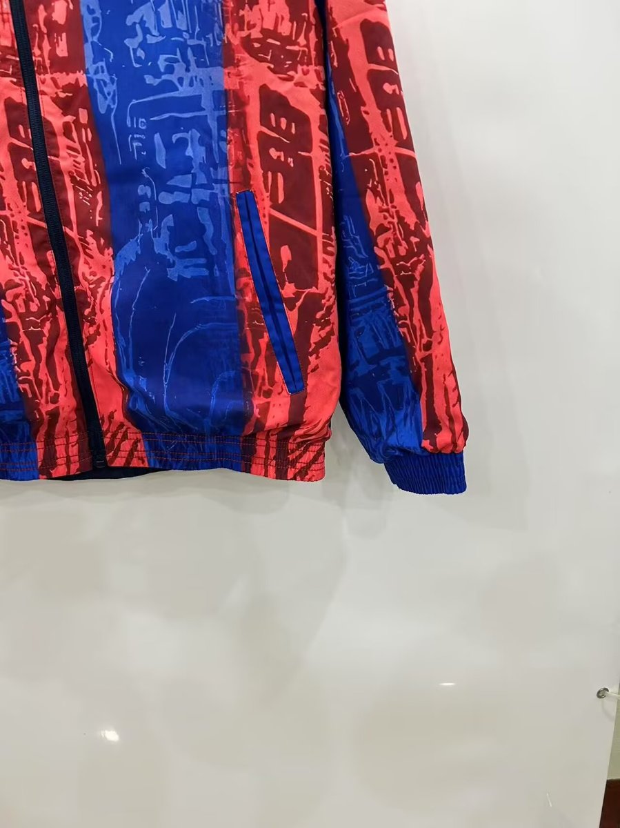 25/26 Barcelona Comma Football Reversible Windbreaker