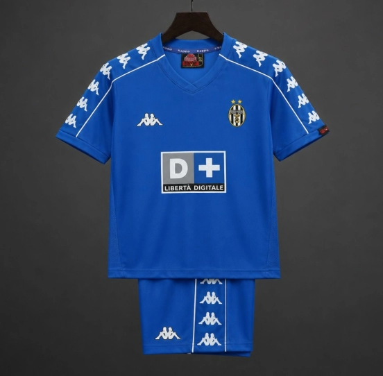 Retro Kids 99/00 Juventus Away Jersey