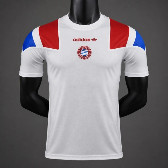 Player Version  26/27 Bayern Munich Casual Retro Jersey